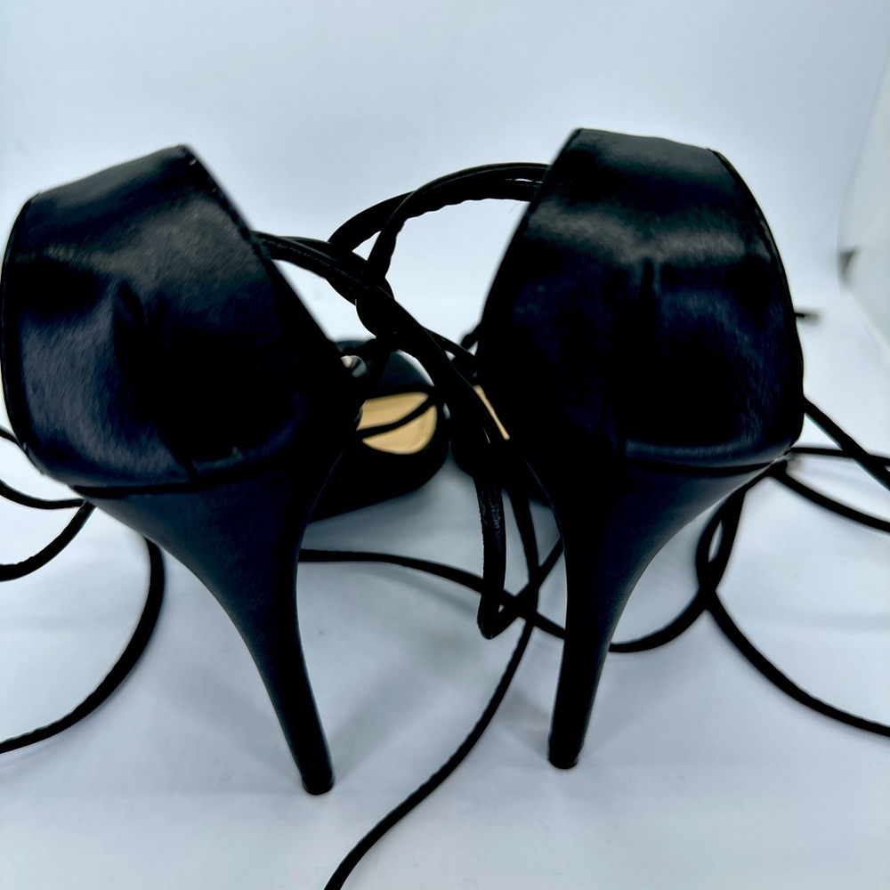 KAYLEEN by Los Angeles Black Wrap Heels. Size 10 - Picture 13 of 16